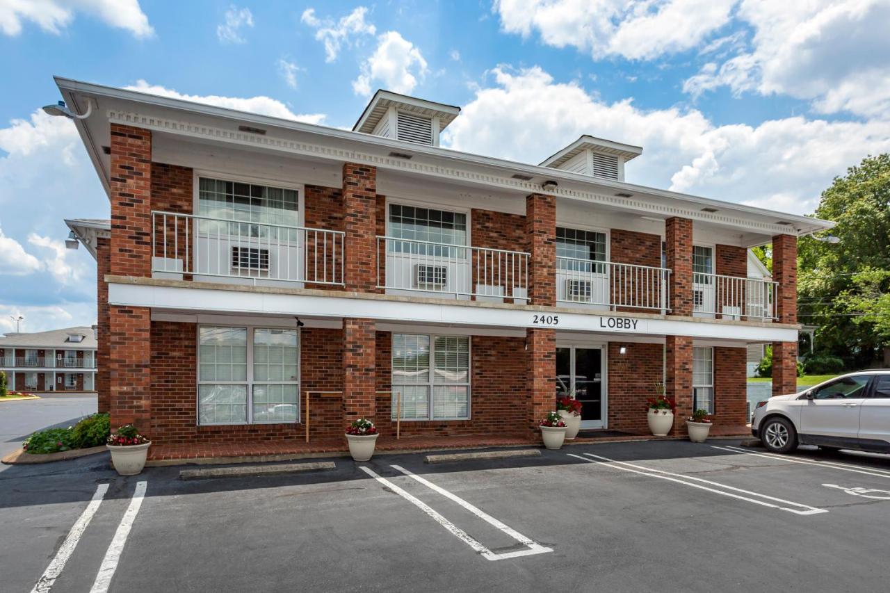 Richland Of Inn 2*